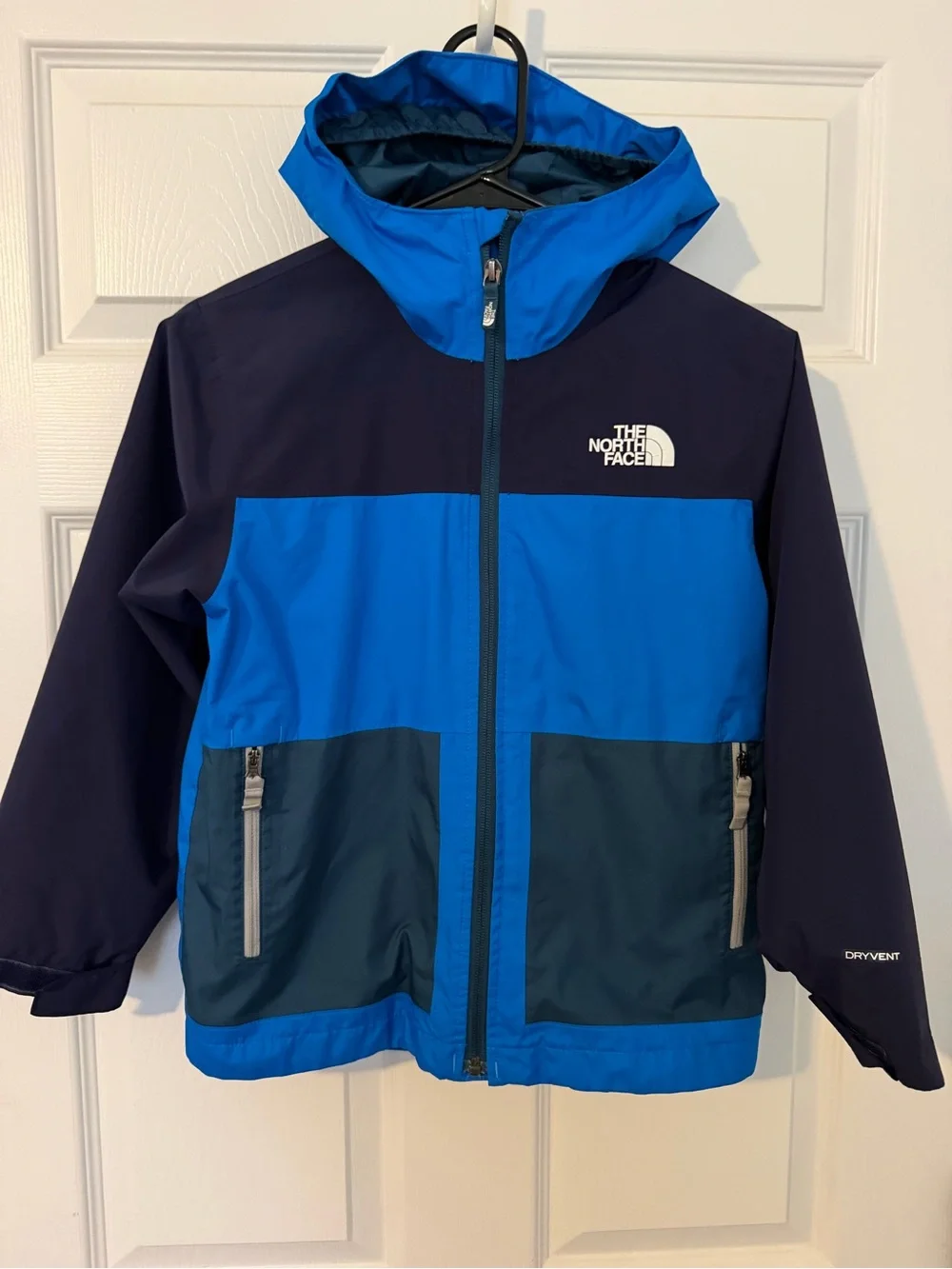 The North Face Blue and Navy Colorblock Hooded Rain Jacket